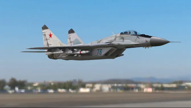 Un avion militar s-a prăbușit lângă Moscova