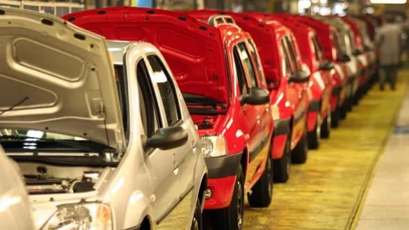 Dacia Logan fabricată de Nissan. Cum arată Loganul care se plimbă prin China