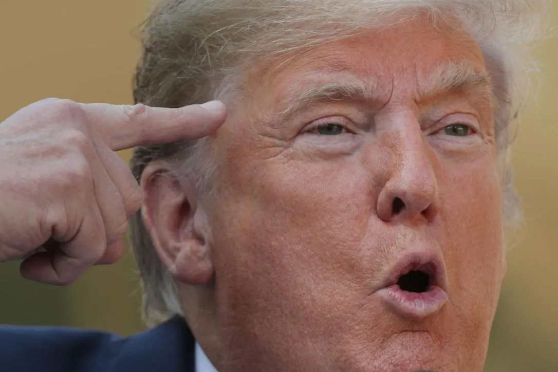Trump a făcut-o din nou. Ce i-a spus unei jurnaliste. Replică HALUCINANTĂ