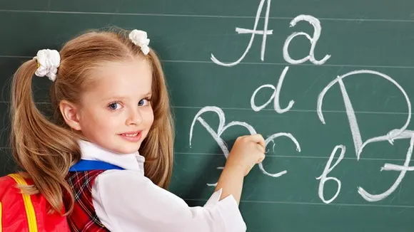 Veste bună pentru elevii din București, legat de programul orelor 