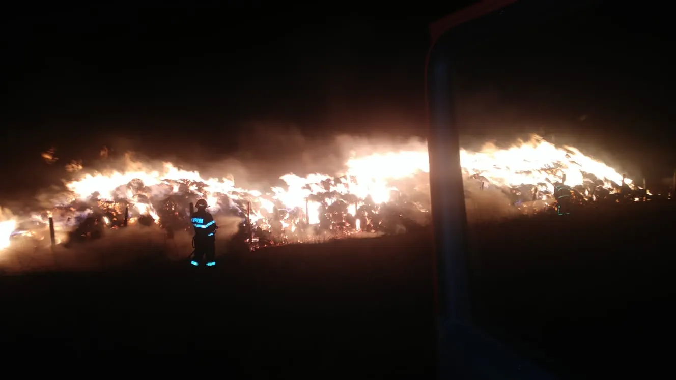 Incendiu devastator, stins în 5 ore