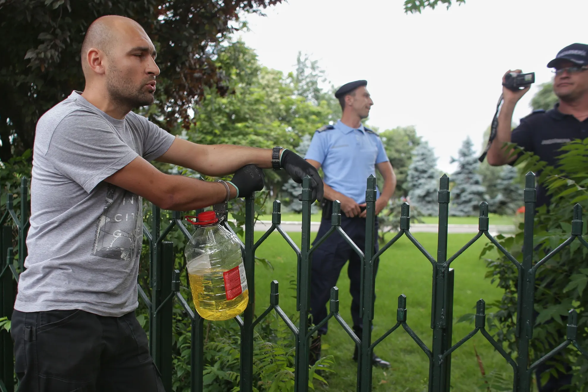 Un protestatar #rezist dă statul român în judecată la CEDO. Află motivul!