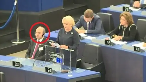 Ce gafă a făcut Tudorel Toader în timp ce Dăncilă îşi susţinea discursul în P.European