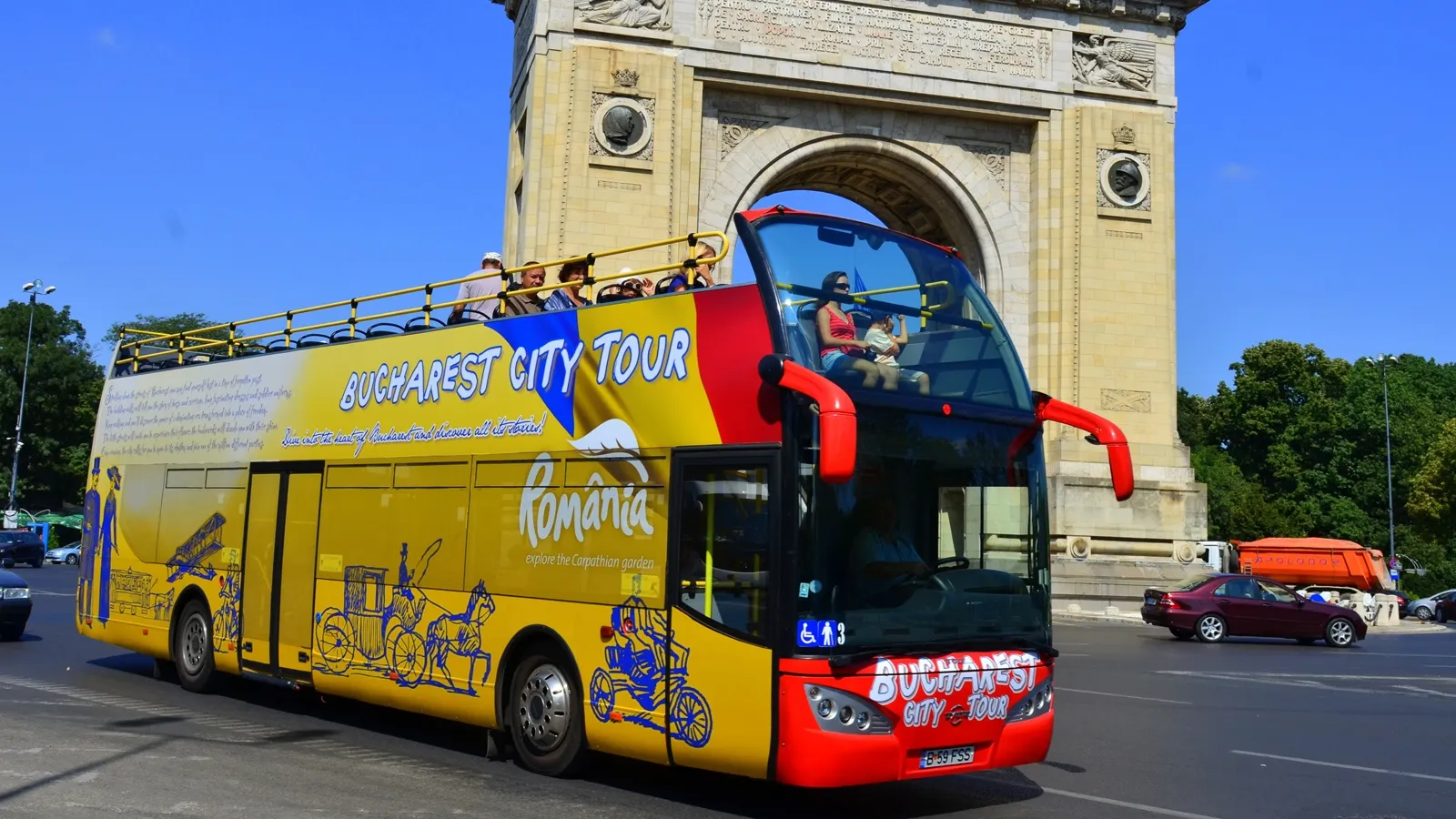 RATB retrage autobuzele etajate de pe linia turistică