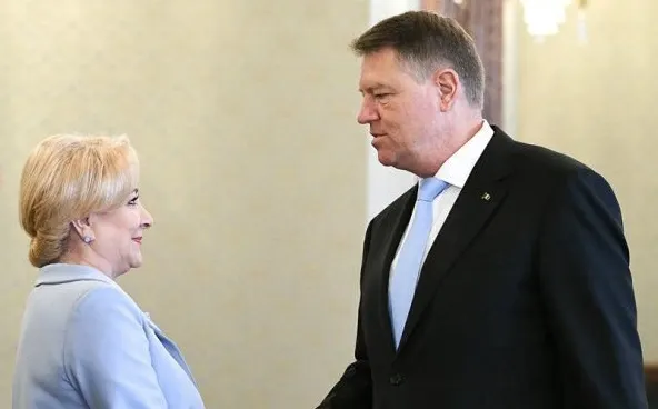 Dăncilă, faţă în faţă cu Iohannis, la Cotroceni. Premierul, la recepția de Ziua Națională