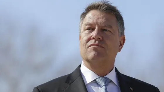 Iohannis: Pendulăm între ceva ars şi o prăjitură foarte bună. E evoluţia României în ultimul secol