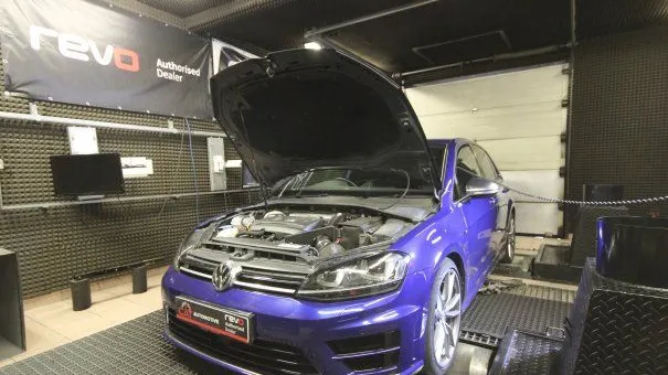 Ce performanțe are mașina lui Dragnea Junior?