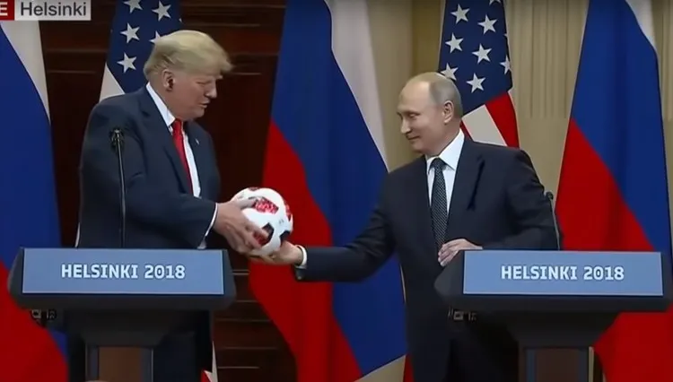 Kremlinul a făcut anunţul-bombă: Putin şi Trump, întâlnire istorică