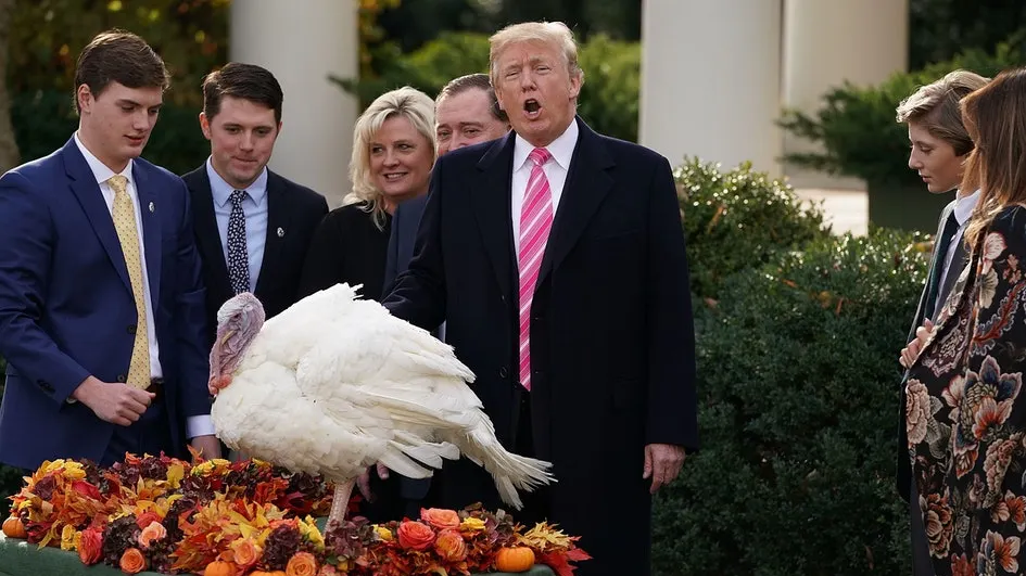 Ziua Recunoștinței 2018. Donald Trump a cruțat curcanii, așa cum cere tradiția 