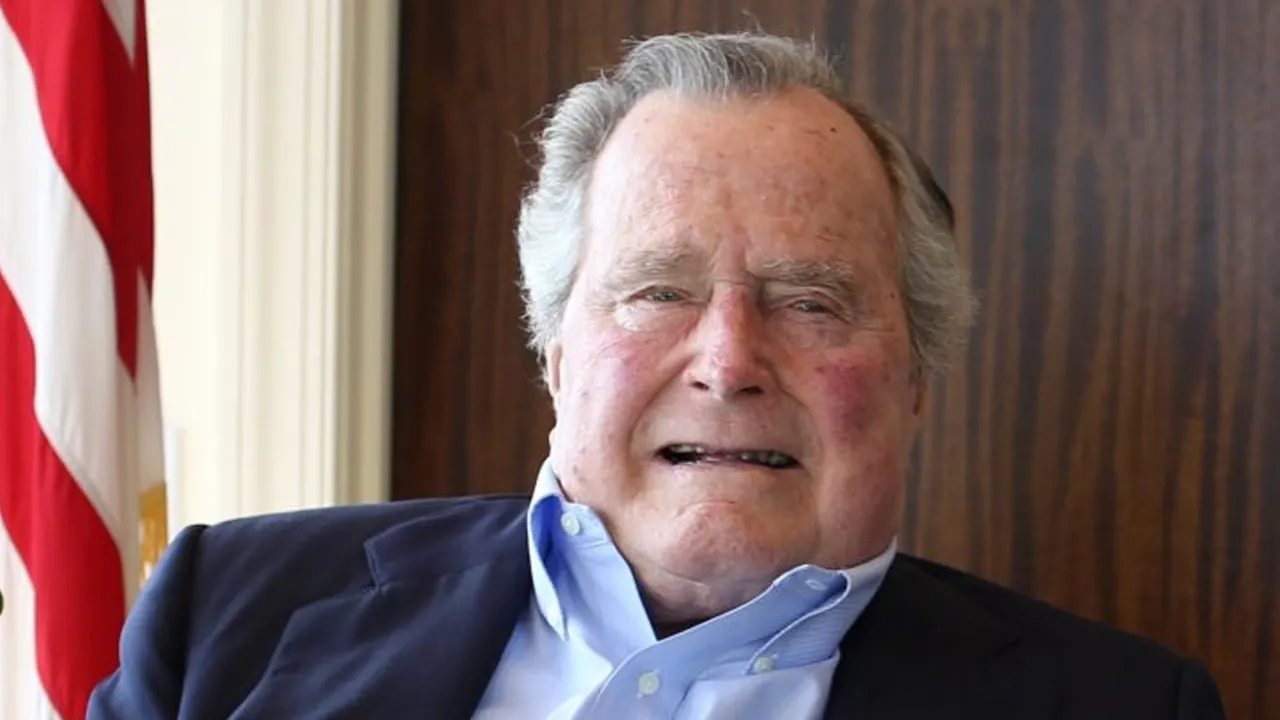 George H. W. Bush a murit. Rolul fantastic jucat de fostul preşedinte al SUA