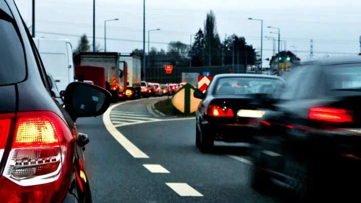 Accident grav pe Valea Prahovei. TRAFIC în coloană