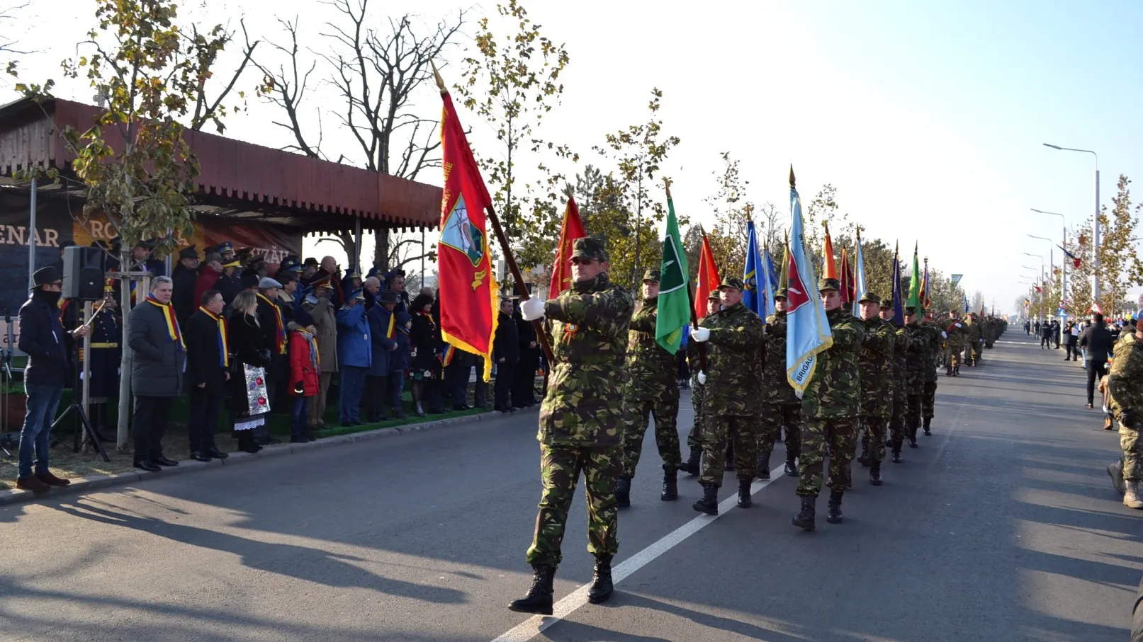 1 Decembrie | Militar căzut la defilare. De la ce a pornit totul