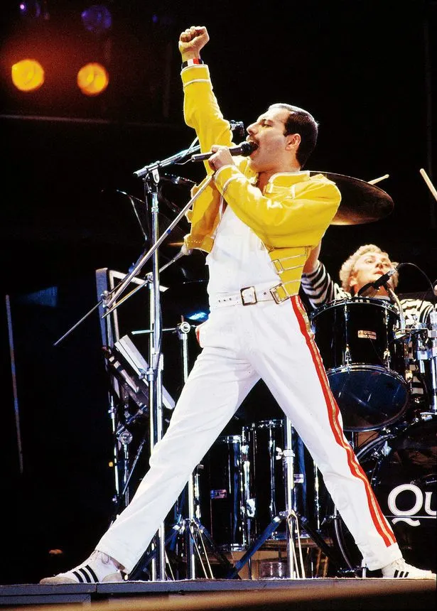 „Bohemian Rhapsody", cea mai ascultata piesa rock a tuturor timpurilor