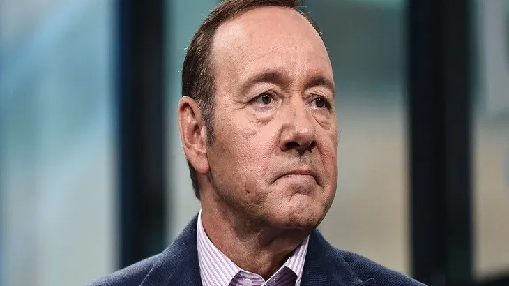 Videoclipul ciudat al lui Kevin Spacey postat de Crăciun