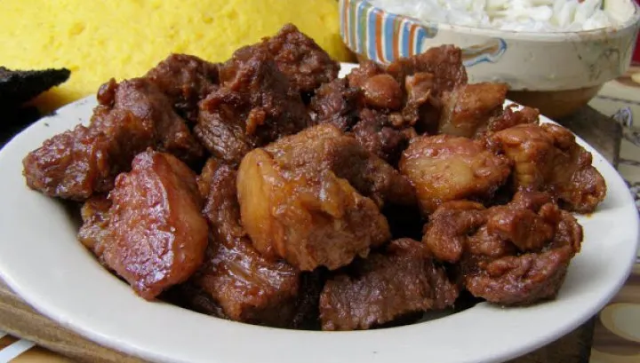 POMANA PORCULUI reţetă. Aşa prepari cea mai delicioasă pomană a porcului!