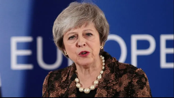 Consilieri ai Theresei May pregătesc un nou referendum privind apartenenţa Marii Britanii la UE