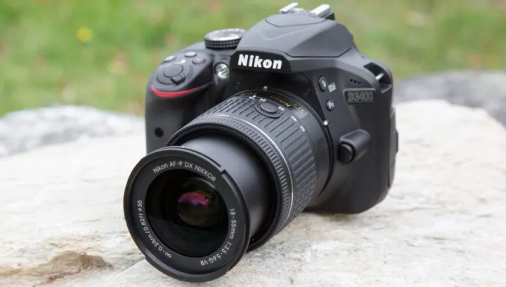 Amazon - Aparatele DSLR au preturi mai bune daca le comanzi din strainatate