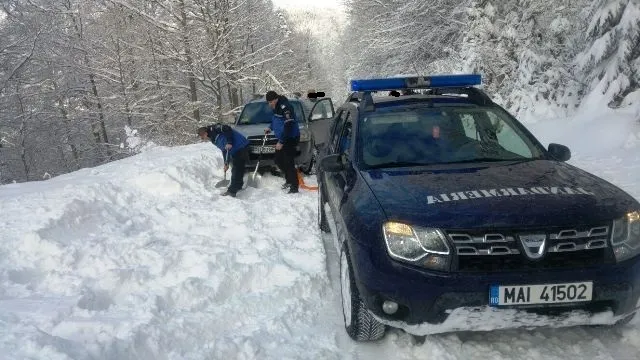 Autoritățile în alertă! Defășurare de forțe înainte de codul galben de viscol