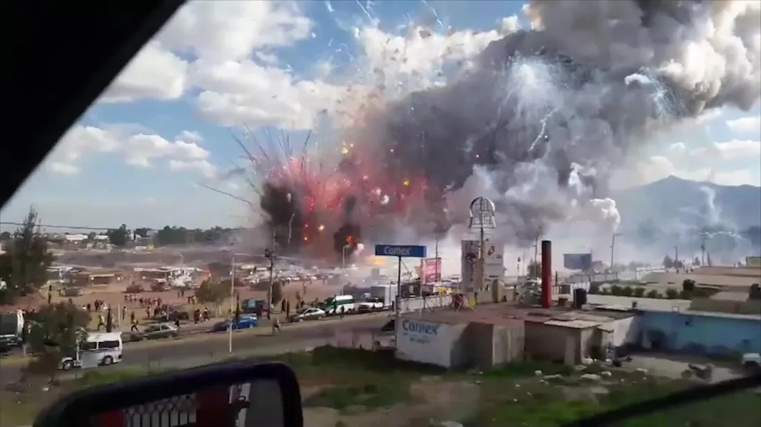Explozie la o conductă din Mexic: zeci de morţi