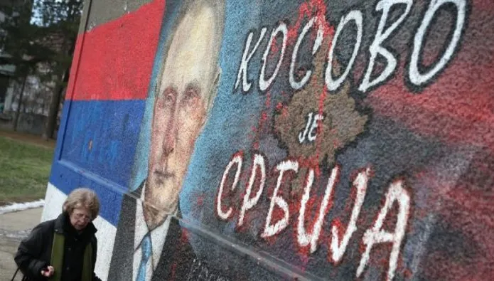 Vladimir Putin, primit ca un star rock la Belgrad. Mizele Rusiei în Serbia