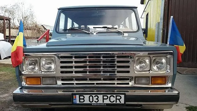 Mașina ARO a lui Ceaușescu, greu de vândut. ANAF a lăsat din preț până la suma de...