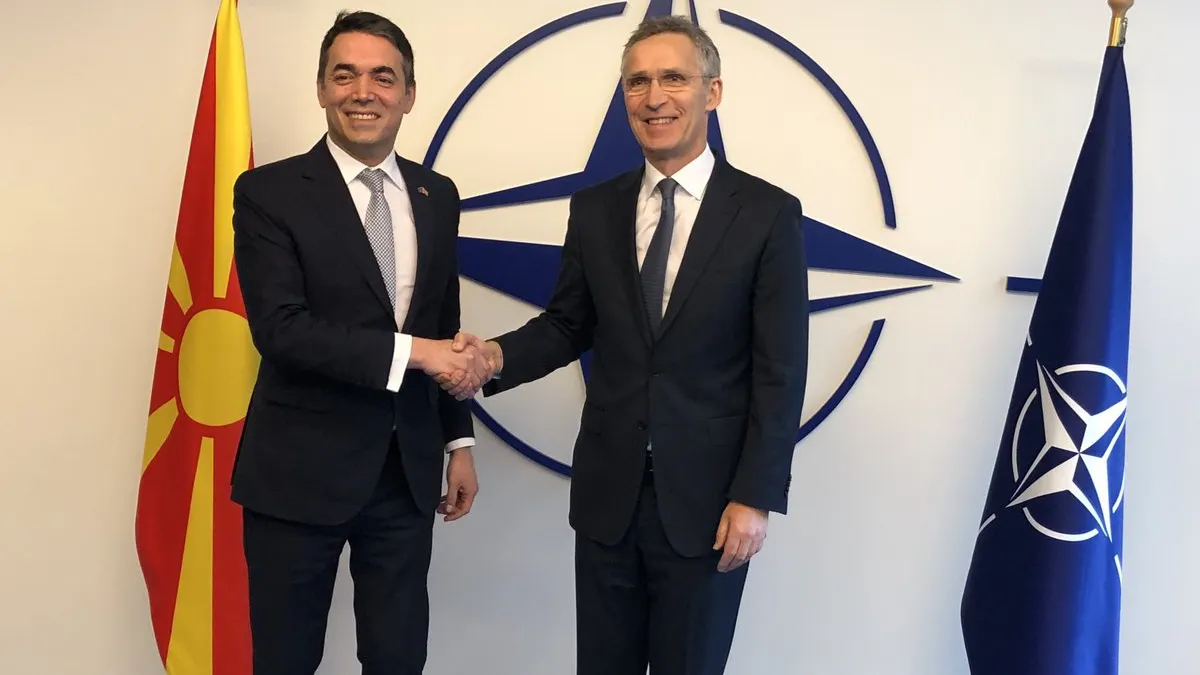 NATO a semnat actul de aderare a Macedoniei. Un pas istoric, după acordul cu Grecia