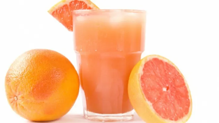 Dieta-minune cu grepfruit şi miere. Efectele se văd imediat