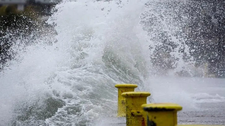 Alertă în Grecia! Val de fenomene meteo extreme