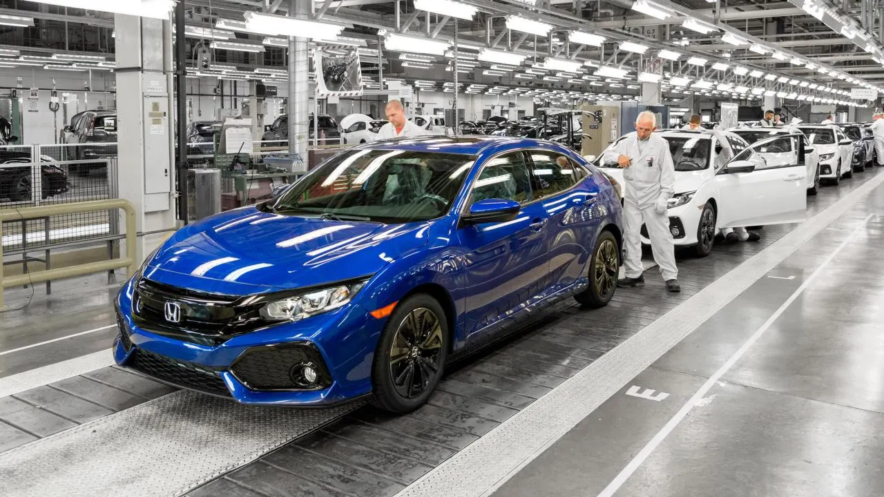 Efectele Brexit. Honda pune lacătul pe fabrica din Marea Britanie