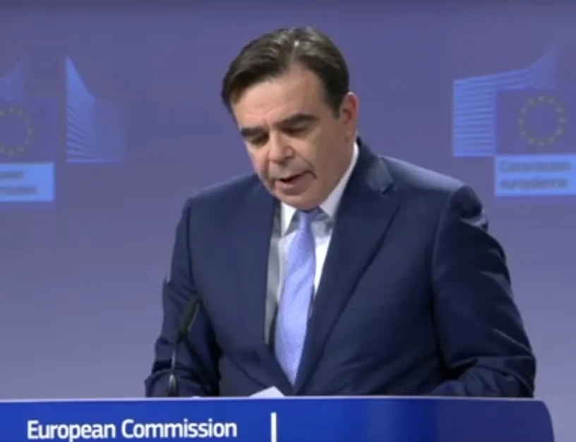 "Viorica Dăncilă, premierul Bulgariei!" Campioana gafelor a ajuns ea însăşi victimă