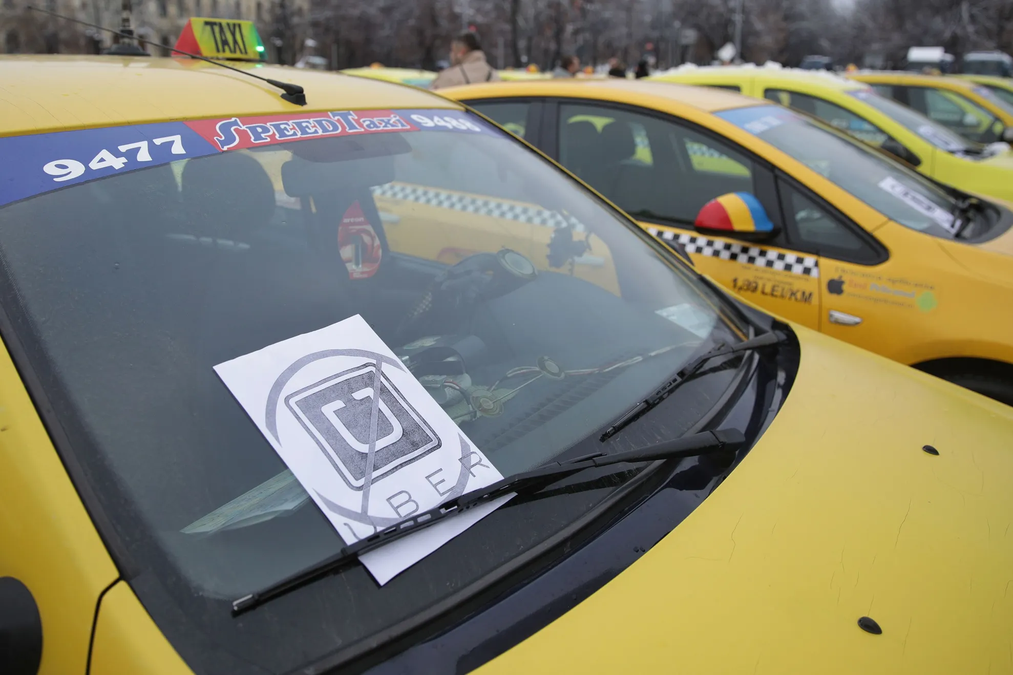 Reacţia Uber la protestul taximetriştilor