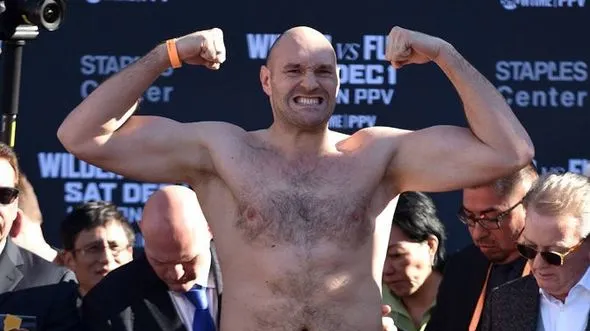 Tyson Fury a pus mâna pe un contract de 100 de milioane de dolari