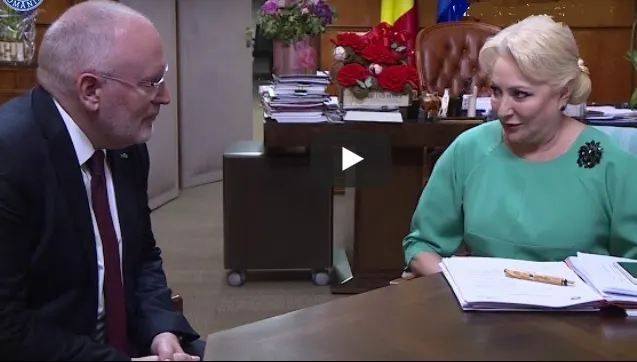 Dăncilă, din nou faţă în faţă cu Timmermans, după criticile pe MCV
