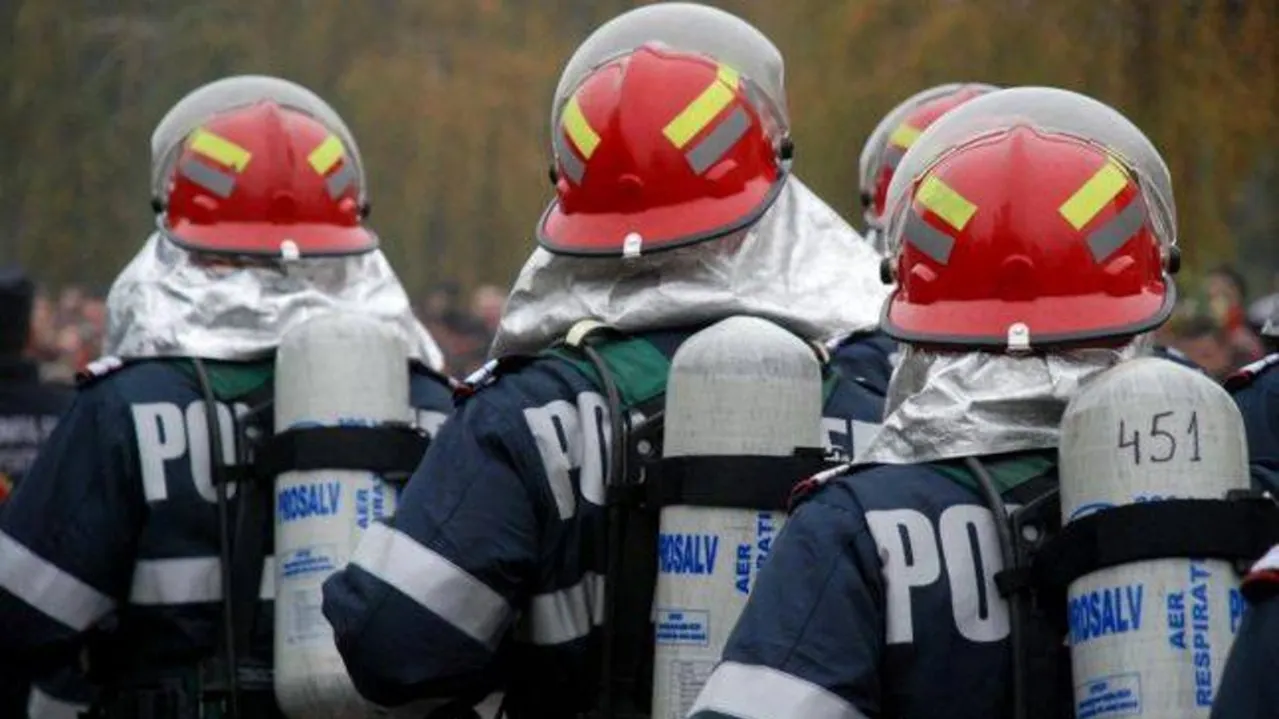Alertă la un liceu! Elevii au fost evacuați din cauza unui incendiu (VIDEO)