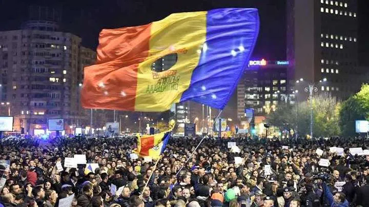 Tăriceanu, reacţie uimitoare despre proteste: "Unii sunt protestatari de profesie"