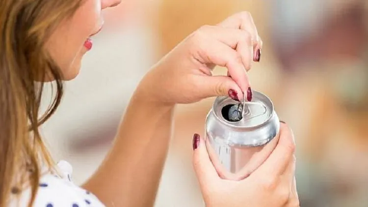 Consumul excesiv de sucuri ar putea să crească riscul unei morți premature