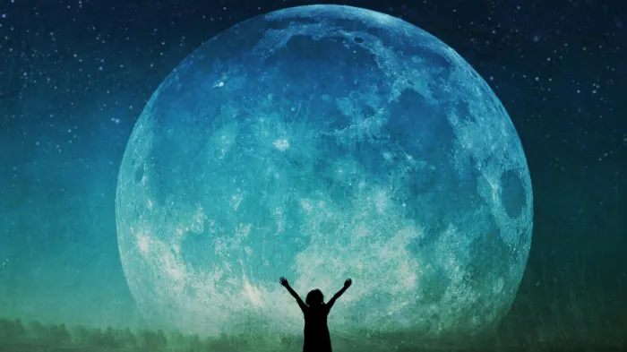 ECHINOCȚIUL DE PRIMĂVARĂ 2019. Superluna plină din Balanță: punct și de la capăt în relații 