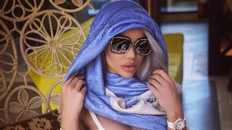 Bianca Drăgușanu s-a îngrășat și arată schimbată