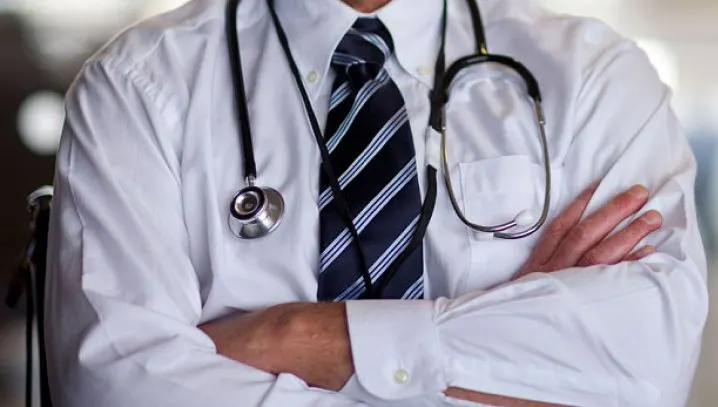 Semnul clar că vei face cancer. Un medic dezvăluie care e acesta. E banal şi toţi îl ignoră