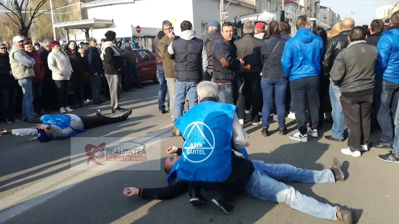 Protestarii de la Electrolux au blocat traficul! Liderul local Cartel Alfa, încătușat