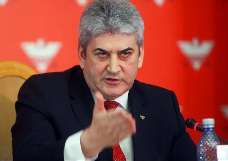 Gabriel Oprea:"Ilie Năstase și Anghel Iordănescu vor reprezenta cu cinste România la Bruxelles"