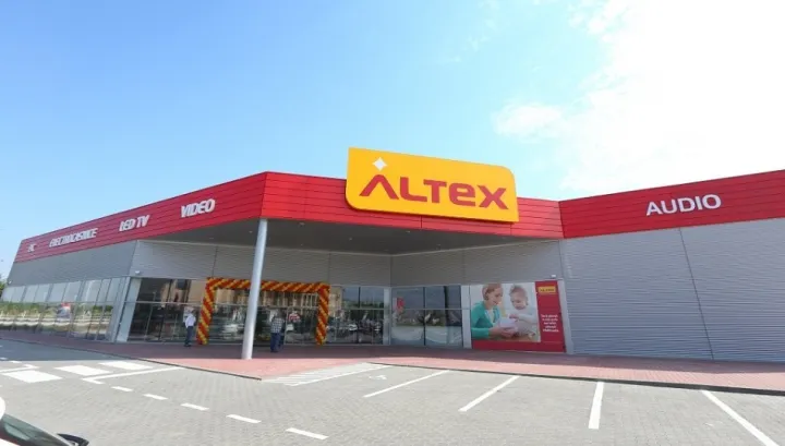 Altex – Inceput de saptamana in mare forta – Zeci de promotii se deruleaza simultan