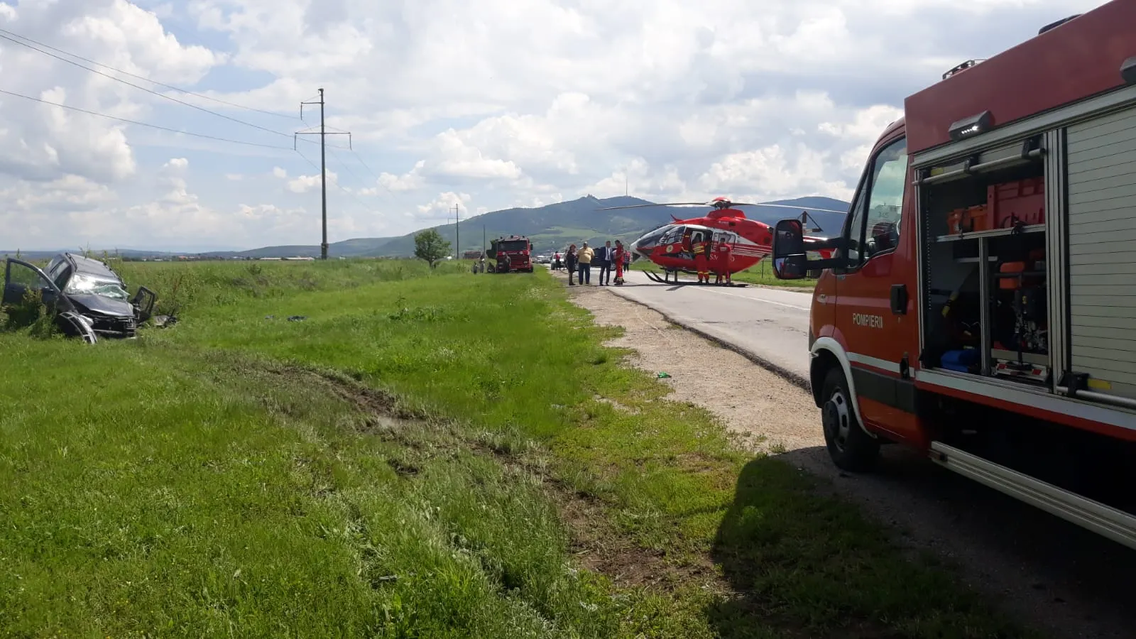 Accident grav în Arad. S-a intervenit cu elicopterul SMURD