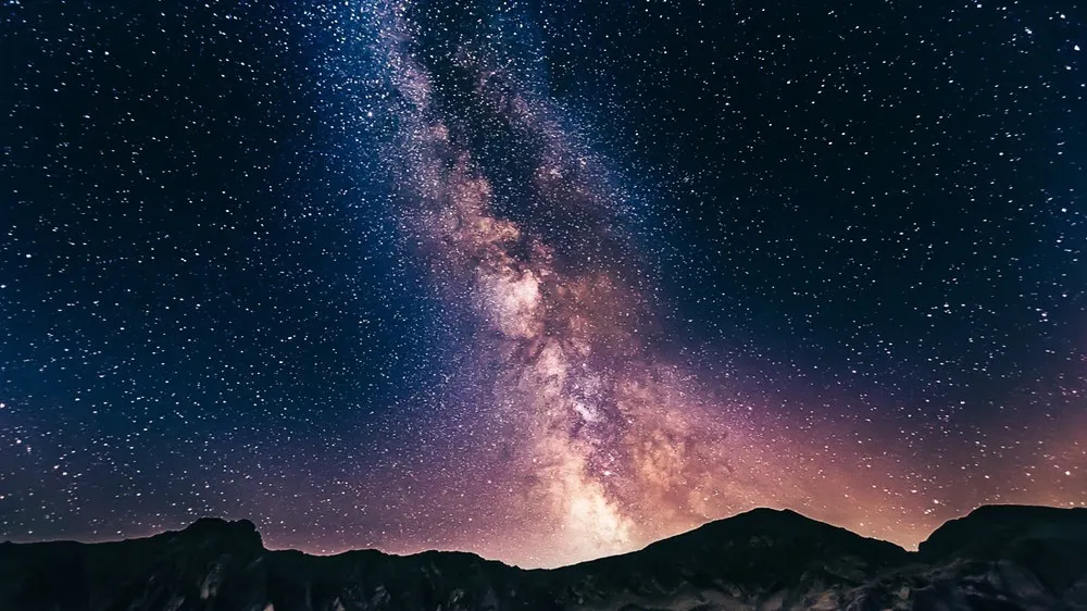 Cât de mult se întinde spațiul cosmic?