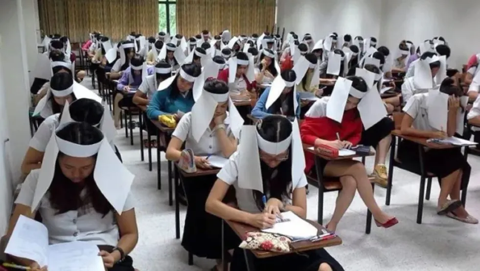 Cum ar putea România să pună stop copiatului la bac. Țara asta deja face asta!