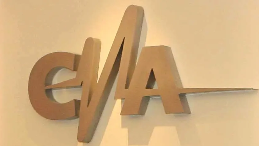 CNA nu se grăbește să notifice companiile de cablu să preia în grila de programe Realitatea Plus