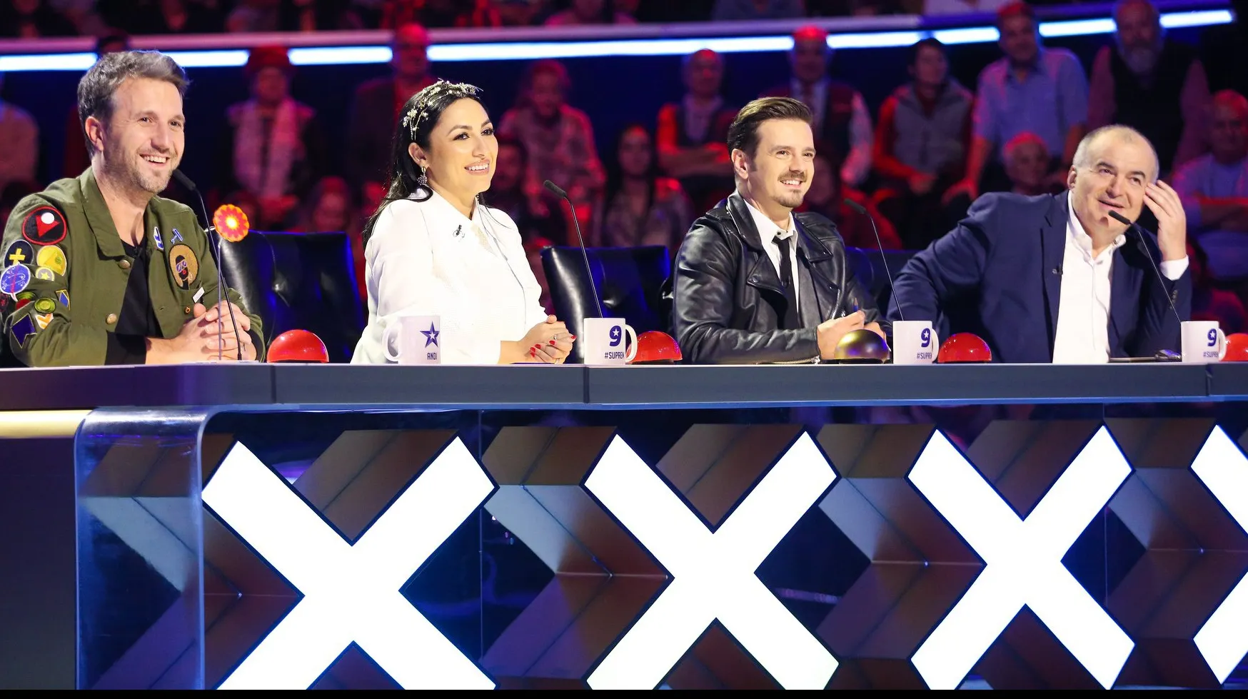 Andra, apariție-bombă în finala "Românii au talent" FOTO