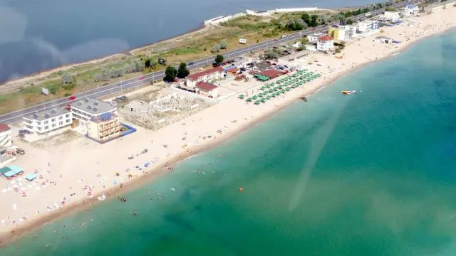 Dezastru pe litoral de 1 Mai! Ce au găsit inspectorii de la Protecția Consumatorului?