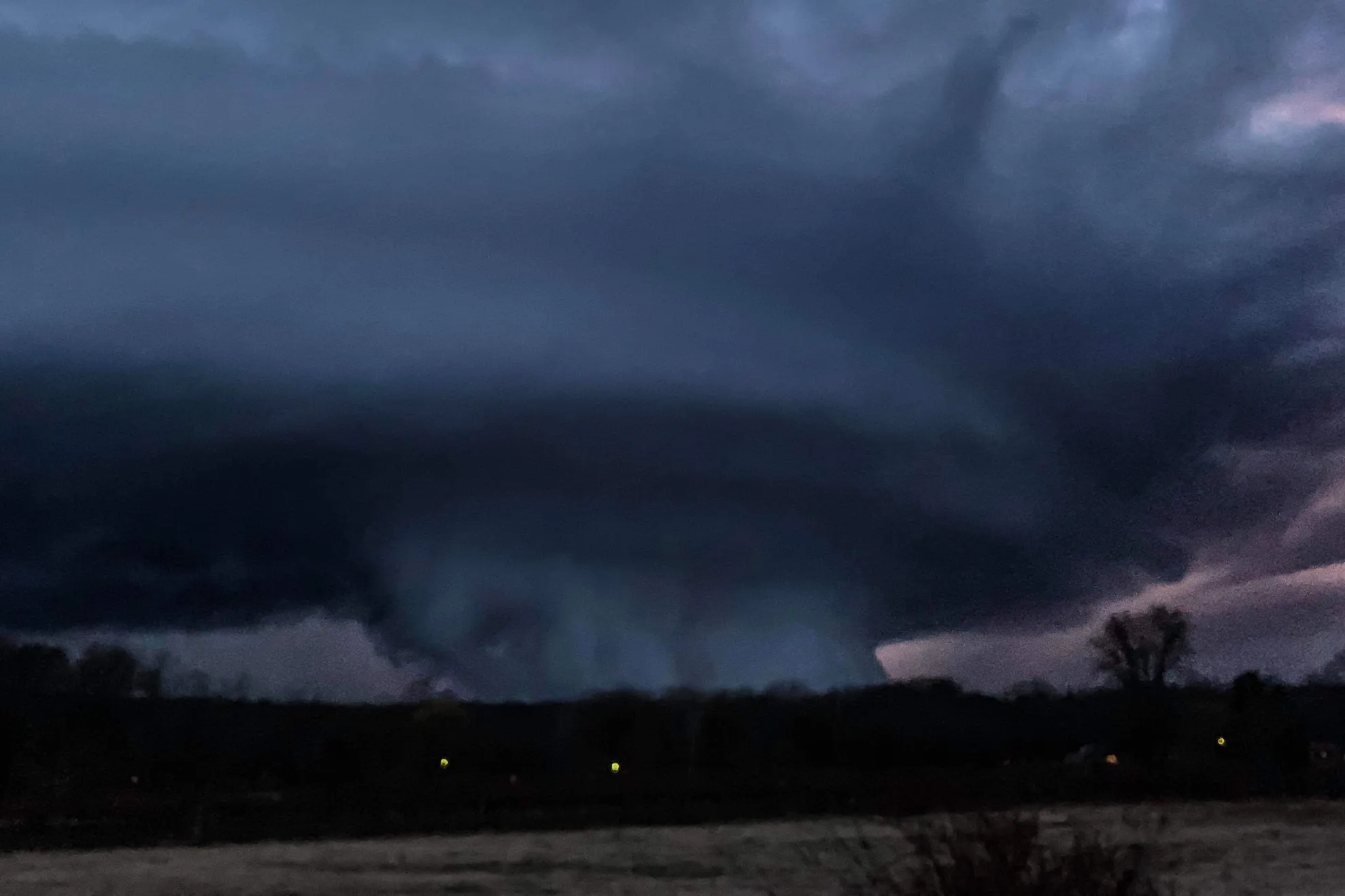Vești cumplite de la meteo. Mai avem vară? PROGNOZA până la finalul lunii mai