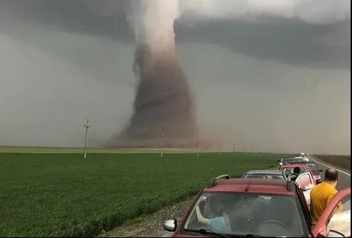 Ministrul Muncii promite ajutoare pentru cei afectaţi de tornada din Călăraşi